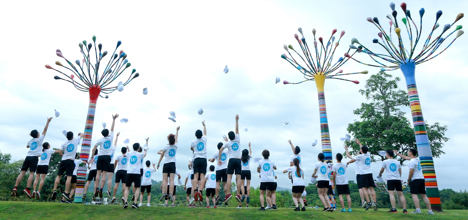 Rực lửa nhiệt huyết - Bùng cháy mùa Team Building 2018 cùng Nhân Hòa
