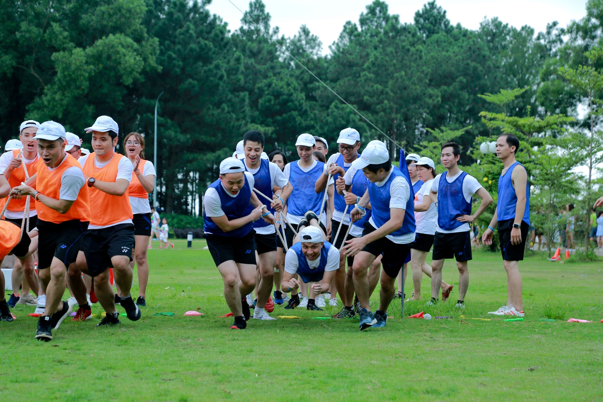 Rực lửa nhiệt huyết - Bùng cháy mùa Team Building 2018 cùng Nhân Hòa