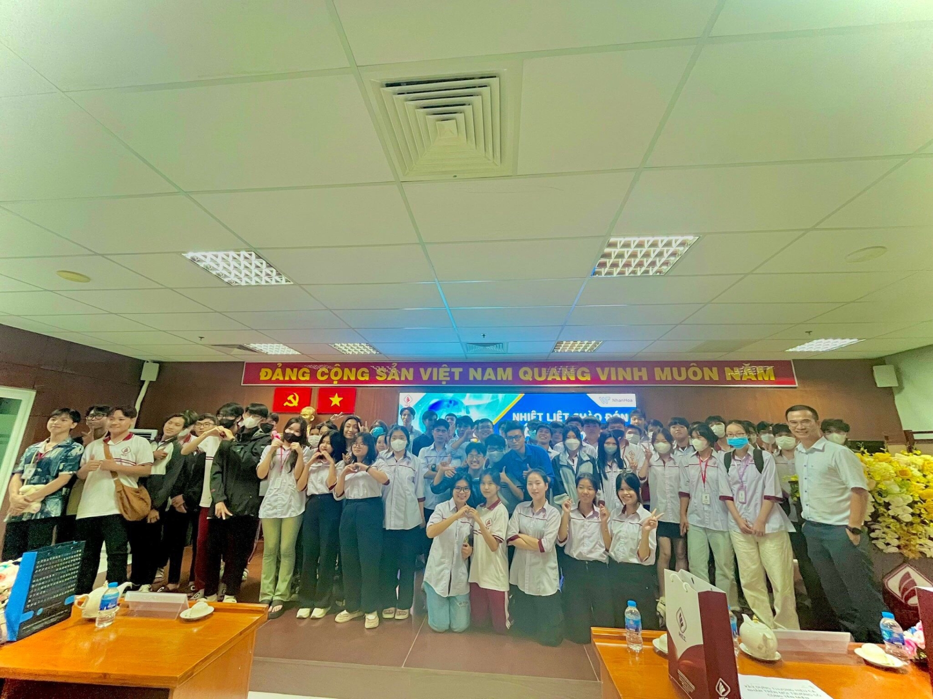 One Touch To Success – Hành trình cùng tân sinh viên HCE 2023
