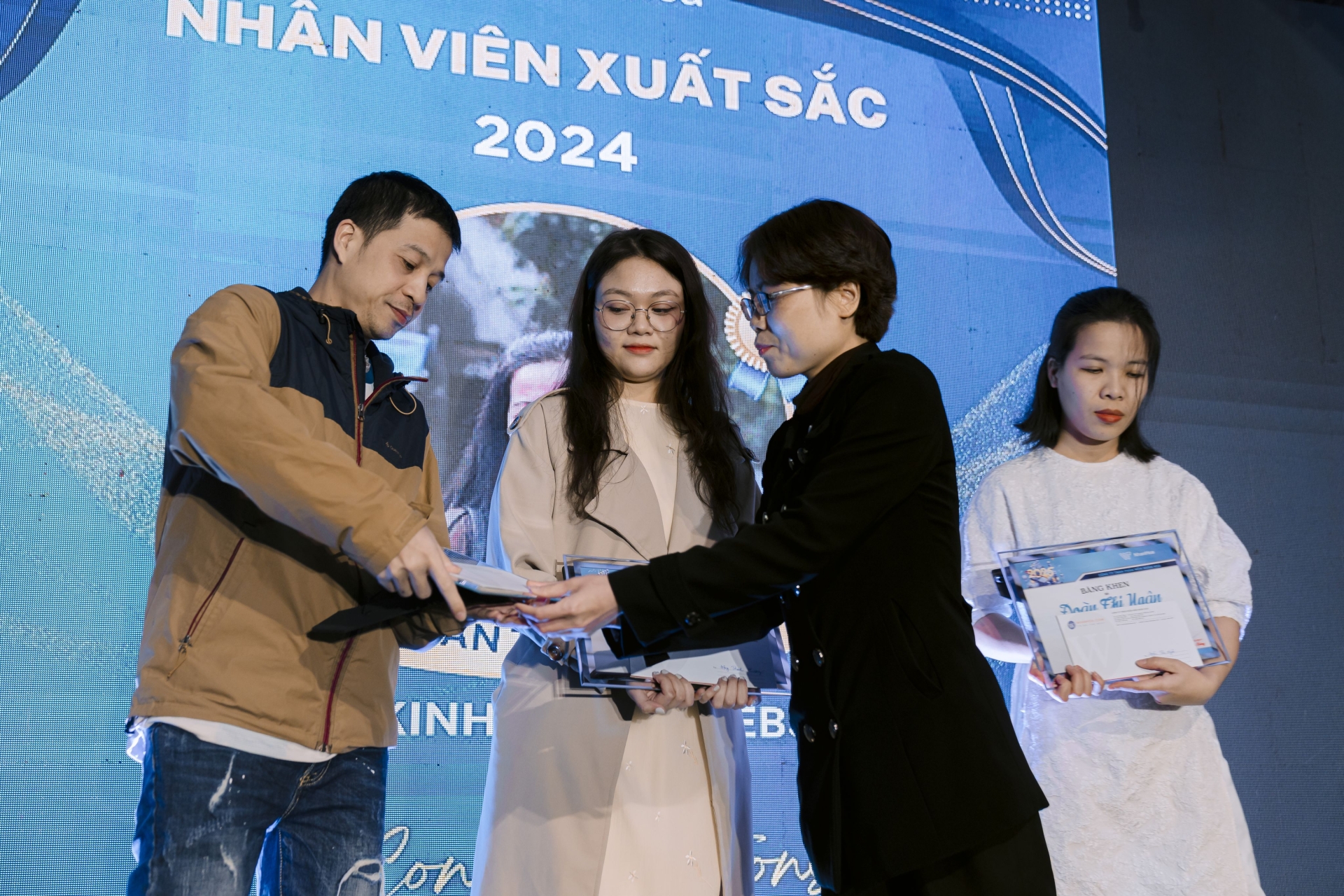 Lễ tổng kết 2024 tại Nhân Hòa Group