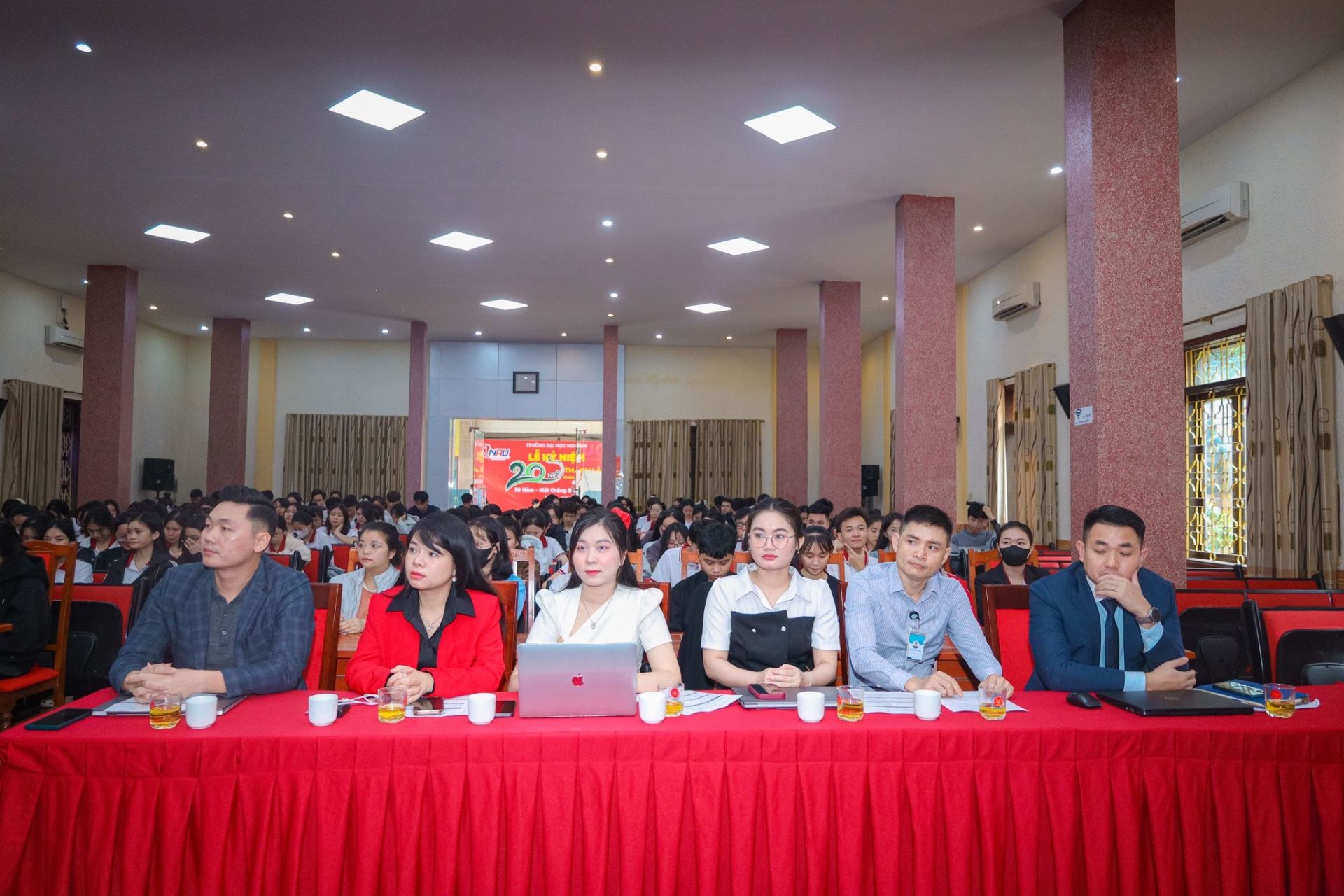 Nhân Hòa cùng Sở Khoa học và Công nghệ Đồng Nai tham gia hướng dẫn hiện diện trực tuyến tin cậy, an toàn