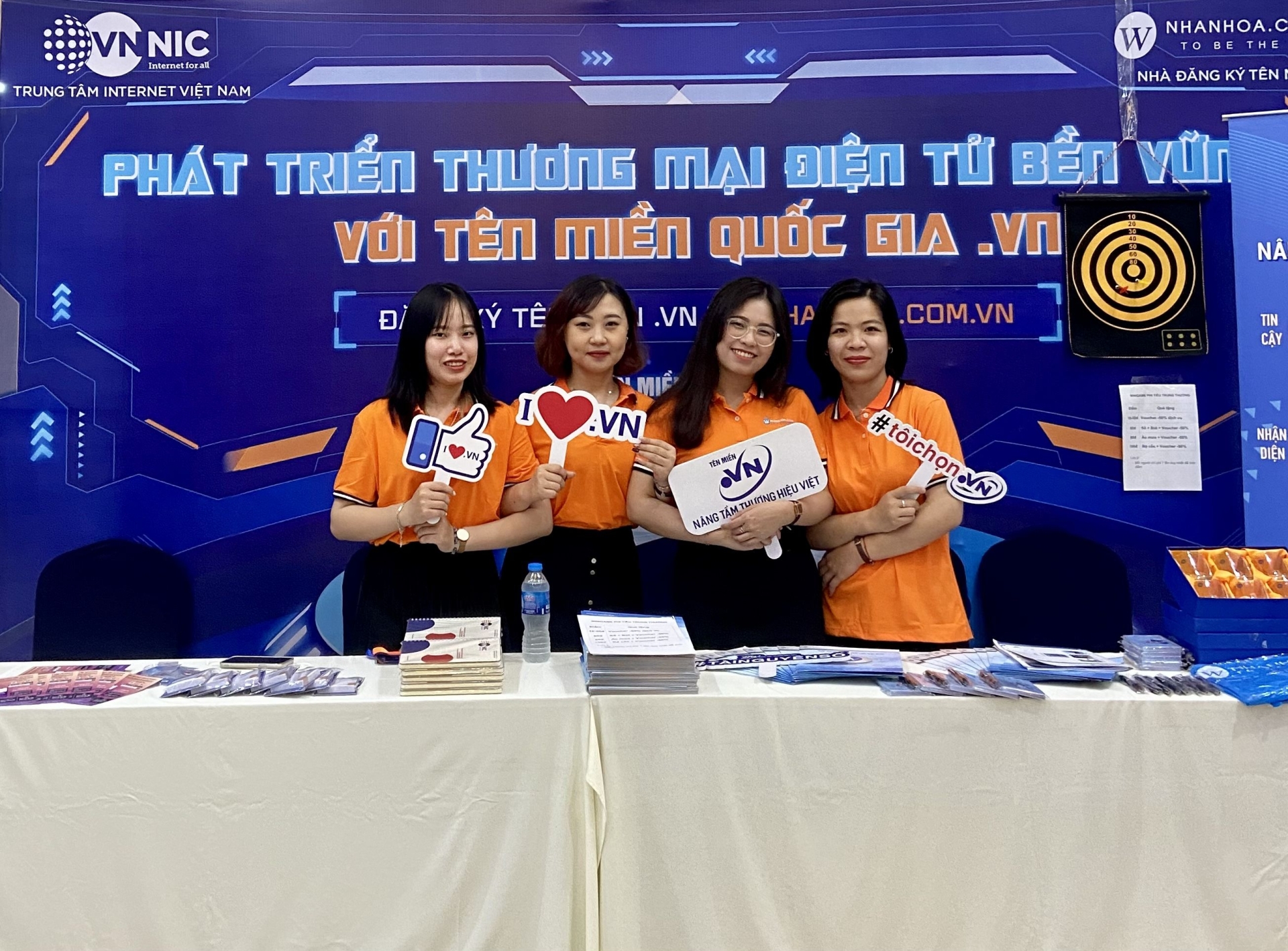 VOBF 2022 – Kết nối thương mại điện tử cùng tên miền quốc gia “.VN”