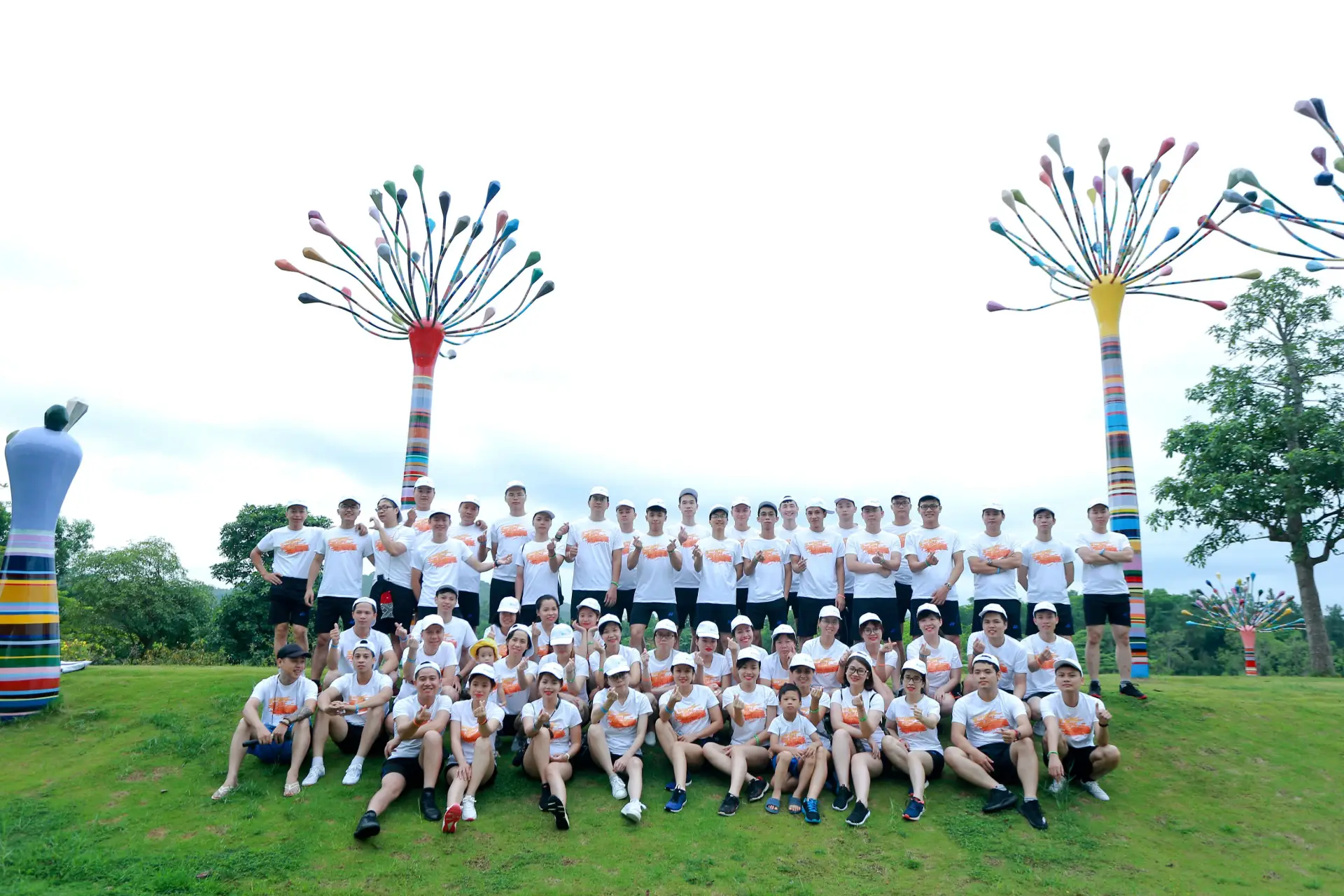 Lấy khách hàng làm trọng tâm, nỗ lực mang lại trải nghiệm tốt nhất ở mọi điểm chạm.