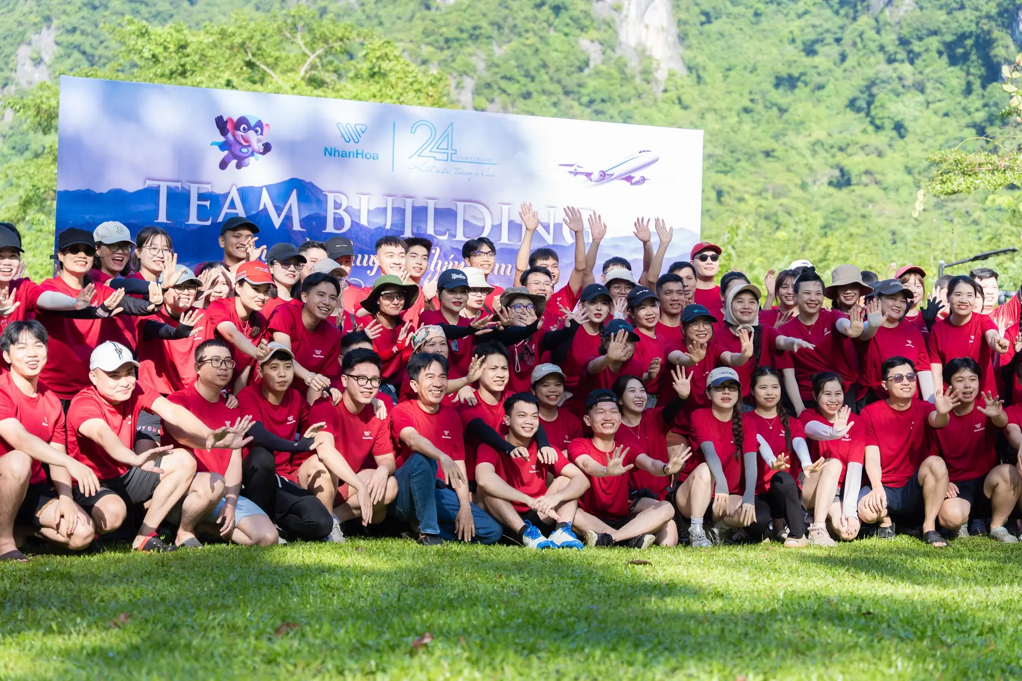 Nhân Hòa 24 năm: Kết nối tương lai | Connect to the future